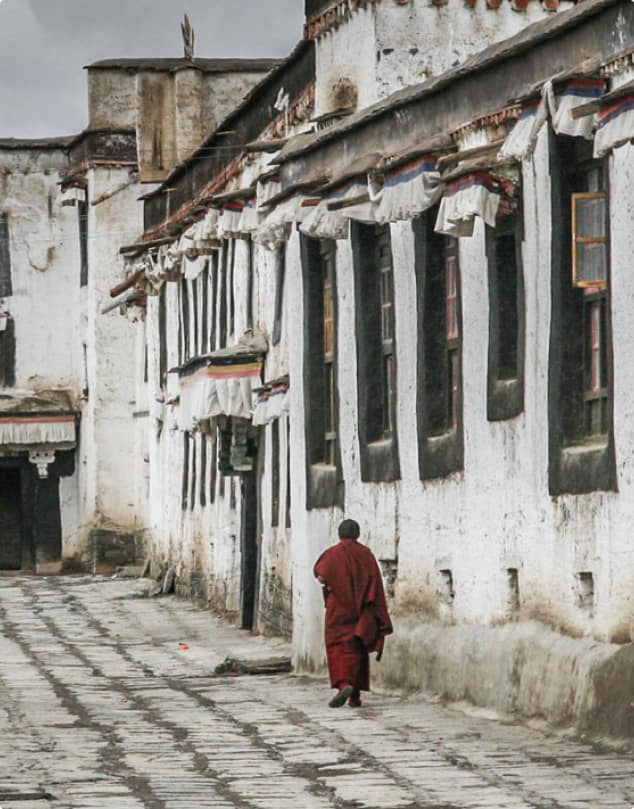 Tibetan-Monastery-img-right
